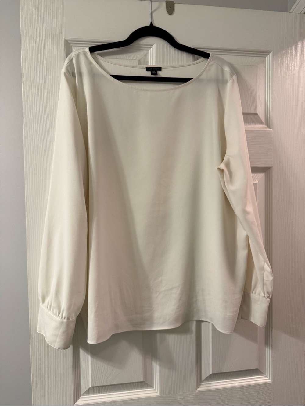 Ann Taylor Cream Long-Sleeve Boat Neck Blouse